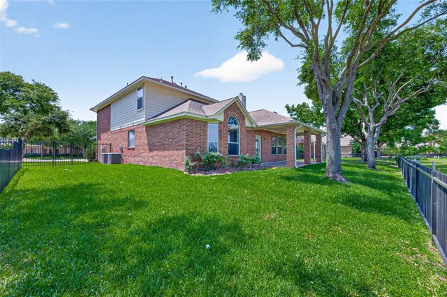 11506 Aucuba Lane, Houston, TX 77095