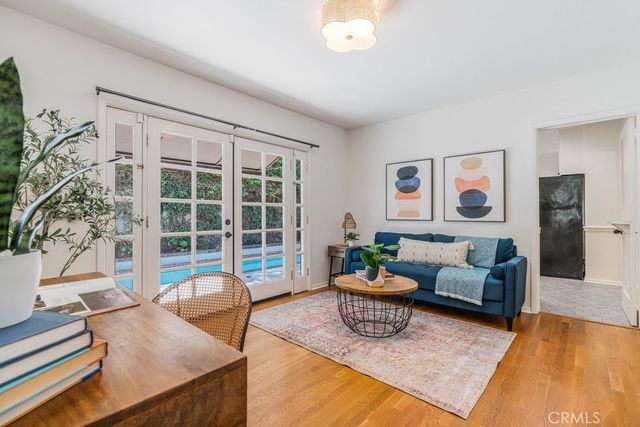 13032 Hesby, Sherman Oaks, CA 91423