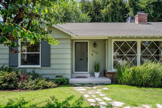 13032 Hesby, Sherman Oaks, CA 91423