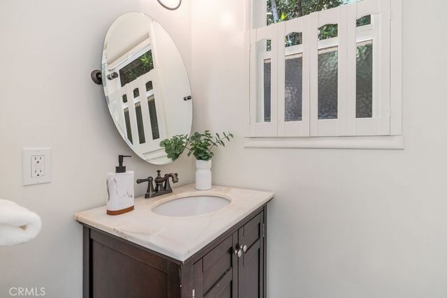 13032 Hesby, Sherman Oaks, CA 91423