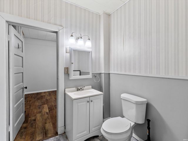 3215 Forest Avenue, Evansville, IN 47712