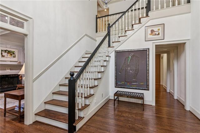 5460 E Idlewood Lane, Atlanta, GA 30327