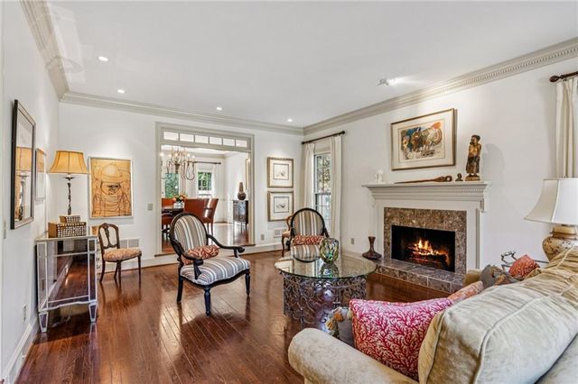 5460 E Idlewood Lane, Atlanta, GA 30327