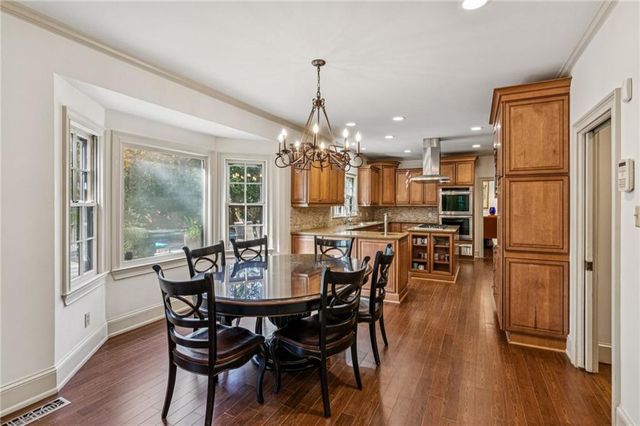 5460 E Idlewood Lane, Atlanta, GA 30327