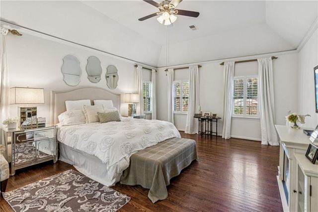 5460 E Idlewood Lane, Atlanta, GA 30327