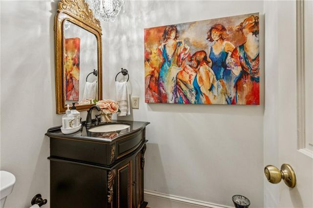 5460 E Idlewood Lane, Atlanta, GA 30327