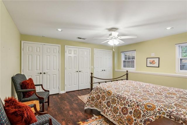 5460 E Idlewood Lane, Atlanta, GA 30327