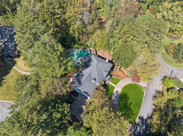 5460 E Idlewood Lane, Atlanta, GA 30327