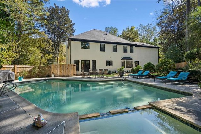 5460 E Idlewood Lane, Atlanta, GA 30327
