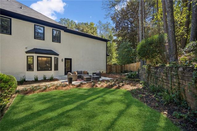 5460 E Idlewood Lane, Atlanta, GA 30327