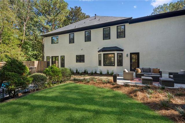 5460 E Idlewood Lane, Atlanta, GA 30327