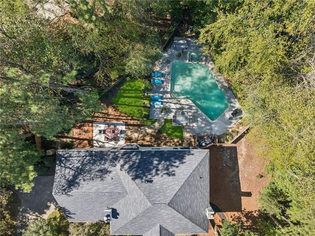 5460 E Idlewood Lane, Atlanta, GA 30327