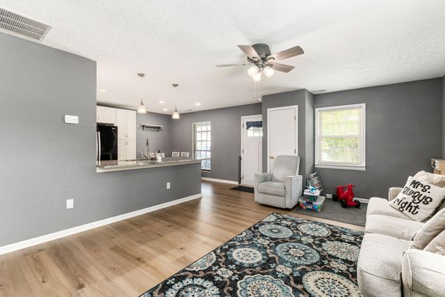 3233 Colony Hill Lane, Columbus, OH 43204