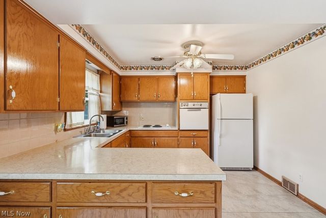 161 Pinehurst Road, Munroe Falls, OH 44262