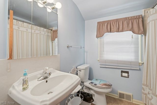 161 Pinehurst Road, Munroe Falls, OH 44262