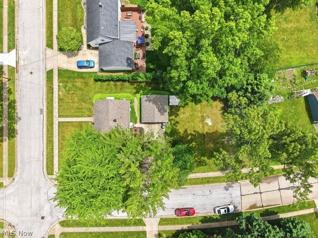 161 Pinehurst Road, Munroe Falls, OH 44262