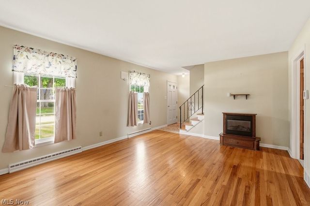 161 Pinehurst Road, Munroe Falls, OH 44262