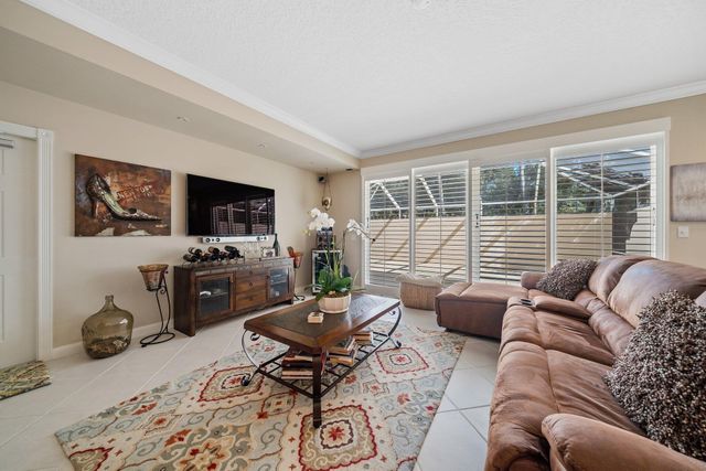 2117 Tigris Drive, West Palm Beach, FL 33411