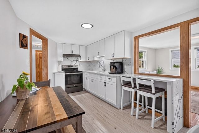 4 Howard Ave, Clifton City, NJ 07013