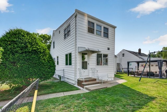 4 Howard Ave, Clifton City, NJ 07013