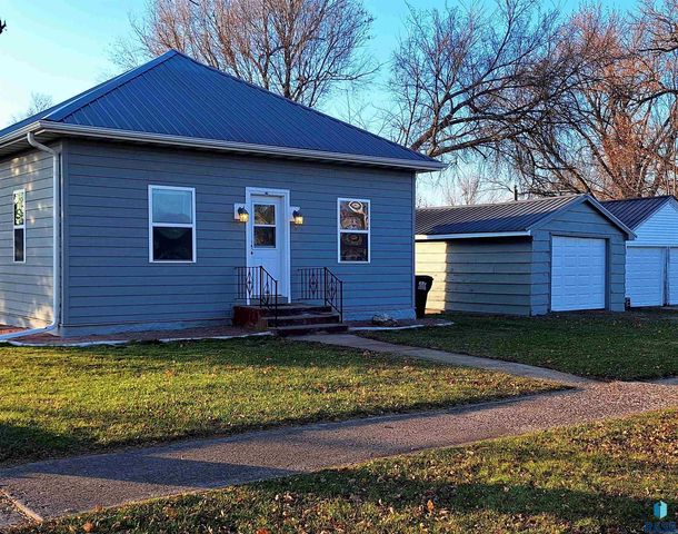 501 N Main St Street, Salem, SD 57058