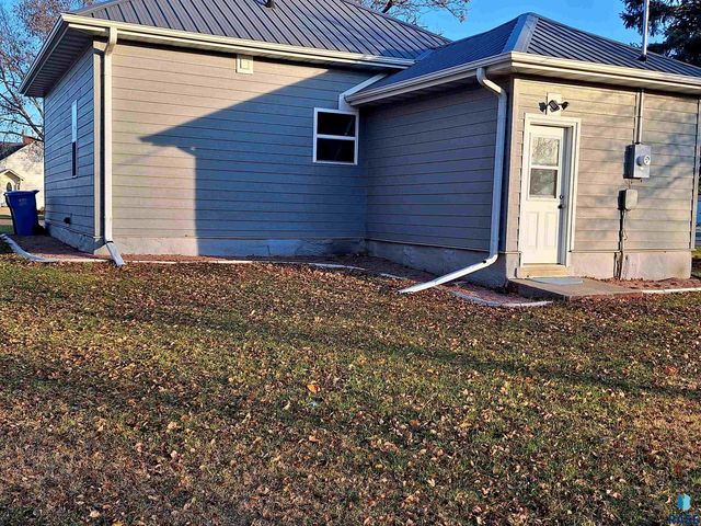 501 N Main St Street, Salem, SD 57058