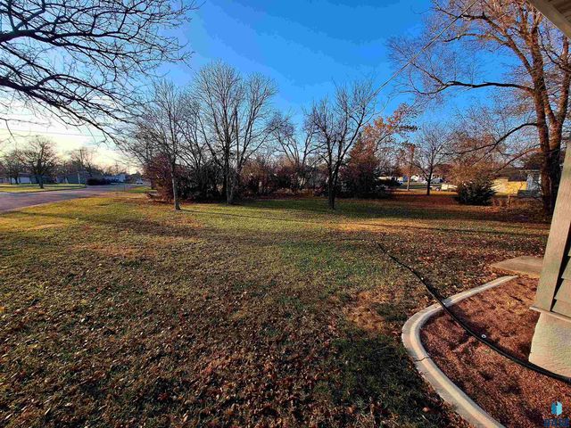 501 N Main St Street, Salem, SD 57058