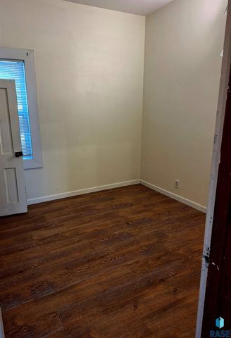 501 N Main St Street, Salem, SD 57058