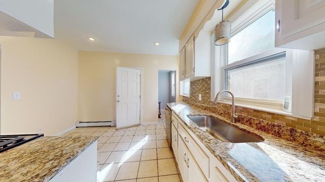 17 Gorham Rd 2, Medford, MA 02155