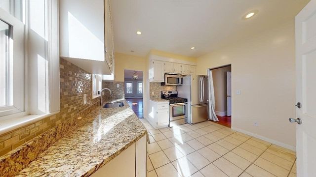 17 Gorham Rd 2, Medford, MA 02155