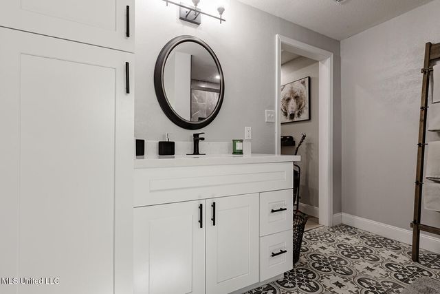 446 Hanley Road, Ocean Springs, MS 39564