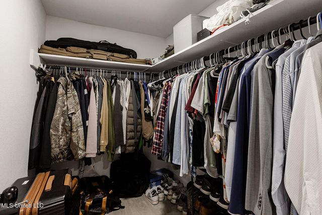 446 Hanley Road, Ocean Springs, MS 39564