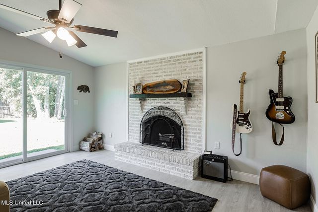 446 Hanley Road, Ocean Springs, MS 39564