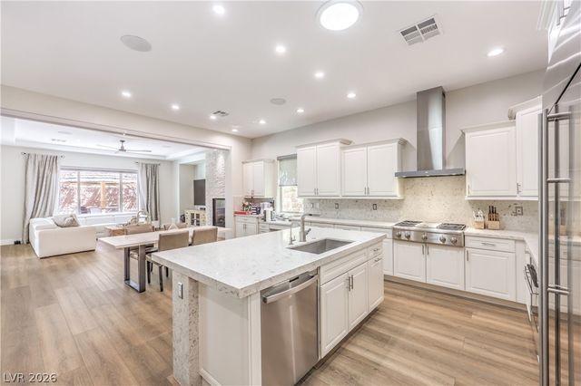 2340 Panisse Avenue, Henderson, NV 89044