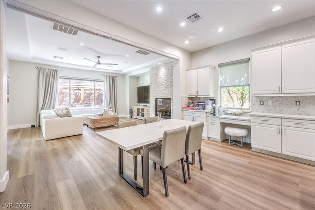 2340 Panisse Avenue, Henderson, NV 89044