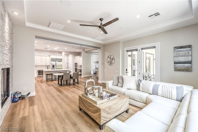2340 Panisse Avenue, Henderson, NV 89044