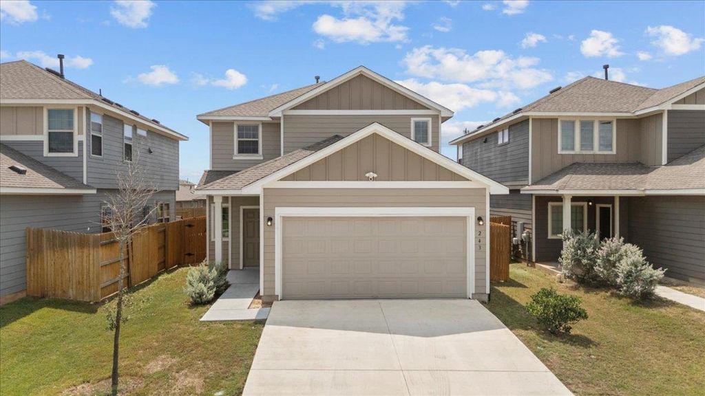 243 Driftwood LN, Bastrop, TX 78602
