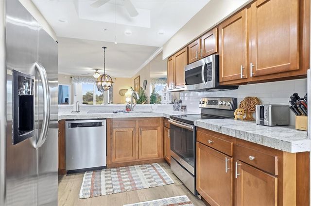 5231 MAHOGANY RUN AVENUE 312, Sarasota, FL 34241
