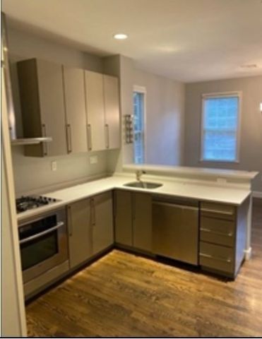 66 Evergreen Circle 66, Canton, MA 02021