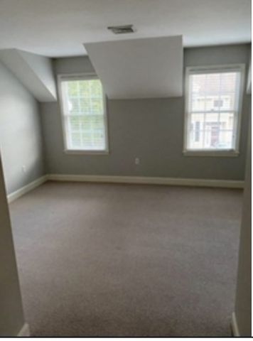 66 Evergreen Circle 66, Canton, MA 02021