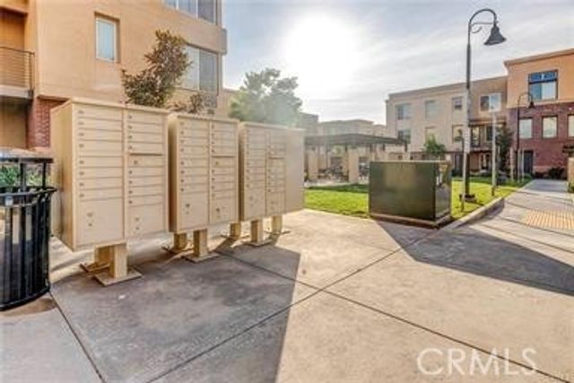 422 W Route 66 39, Glendora, CA 91740