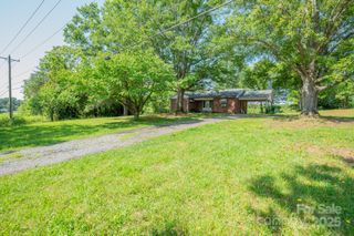 1564 Oakland Road, Forest City, NC 28043