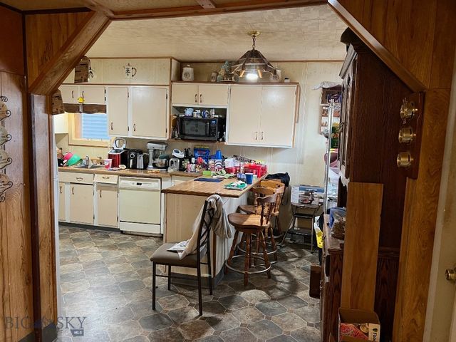 814 S Dakota Street, Butte, MT 59701