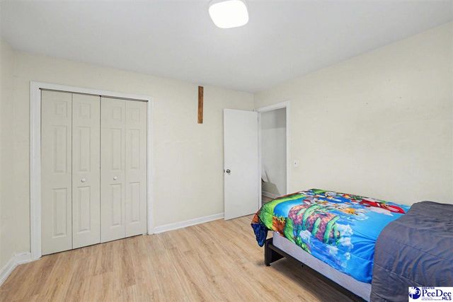 1225 Oakdale Drive, Florence, SC 29501