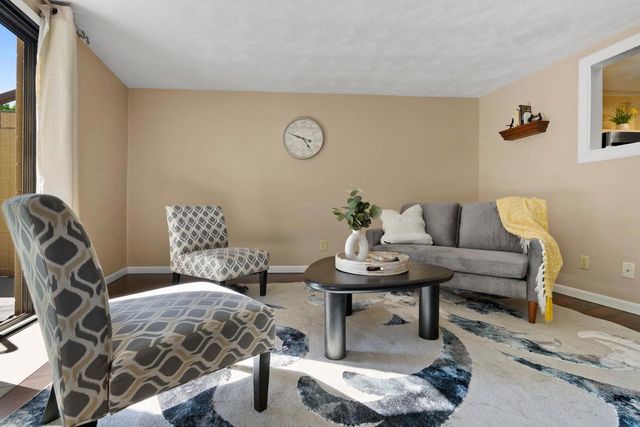4545 W PINE STREET, Appleton, WI 54914