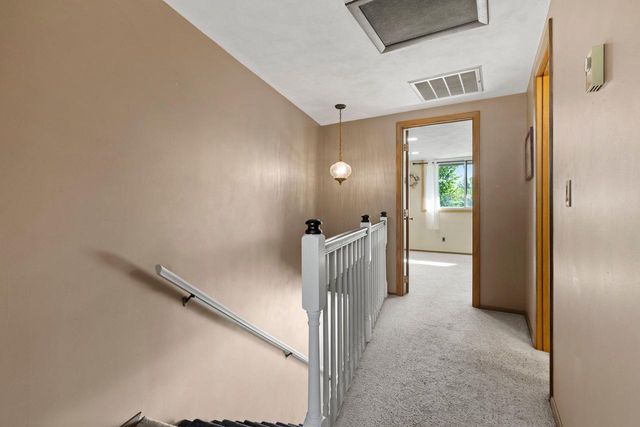 4545 W PINE STREET, Appleton, WI 54914