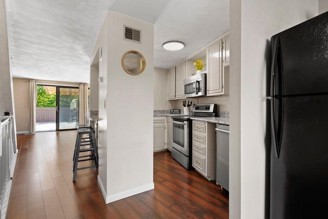 4545 W PINE STREET, Appleton, WI 54914