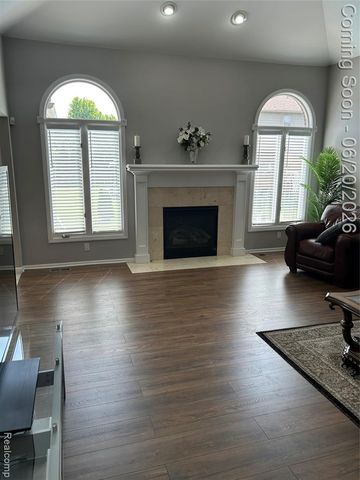 56334 Birkdale Drive, Macomb, MI 48042