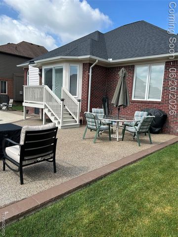 56334 Birkdale Drive, Macomb, MI 48042