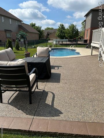 56334 Birkdale Drive, Macomb, MI 48042